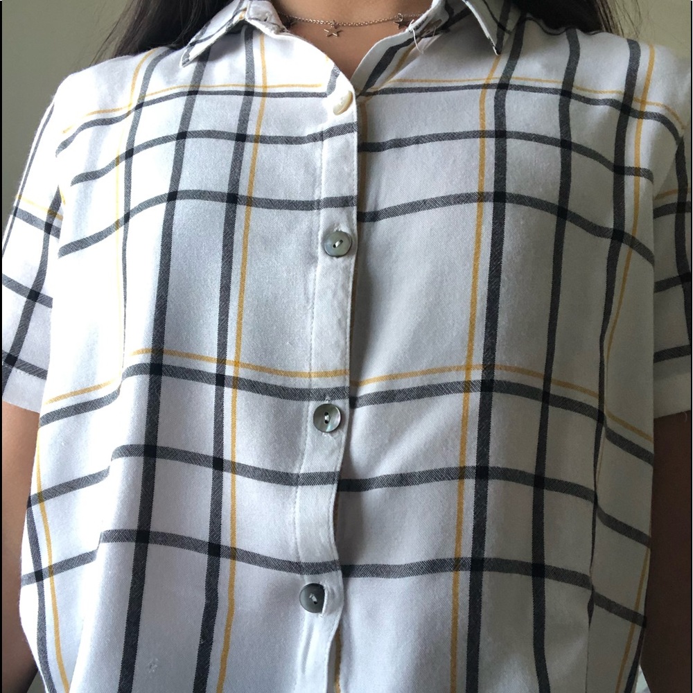 Trendy button up crop top